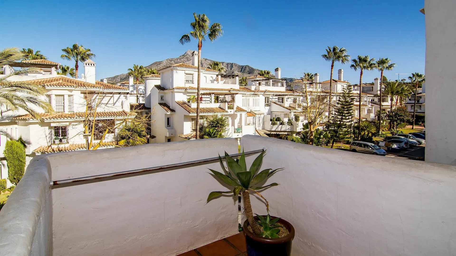 Apartment Lnm- Modern 2 Bedroom Penthouse P.Banus Marbella Spain
